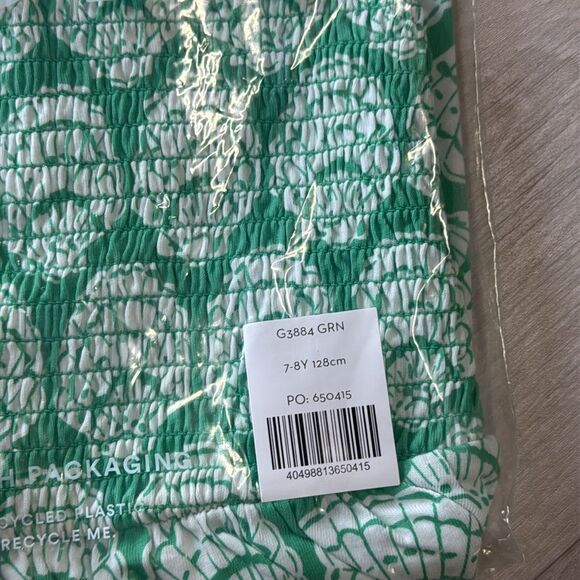 Boden Shirred Jersey Dress
Pea Green Seashells Youth NWT in packaging‎ - Picture 6 of 6
